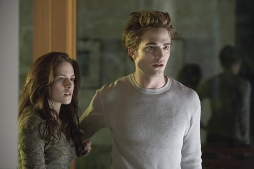 Bella-and-Edward-3-edward-and-bella-6378379-500-333