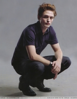 Edward-Twilight-Promotional-Photoshoot-edward-cullen-13804933-312-400