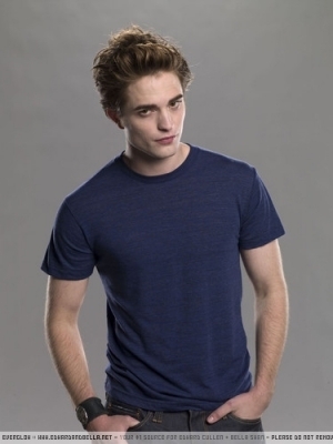 Edward-Twilight-Promotional-Photoshoot-edward-cullen-13804950-300-400